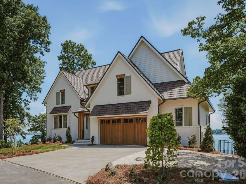 1884 Hagers Point Lane, Denver, NC 28037.  MLS# CAR4381449, YatesRealty ID 21699. 