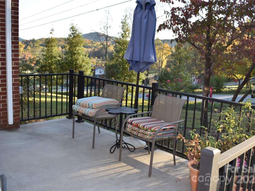 25 Cypress Road, Marion, NC 28752.  MLS# CAR4186733, YatesRealty ID 217. 