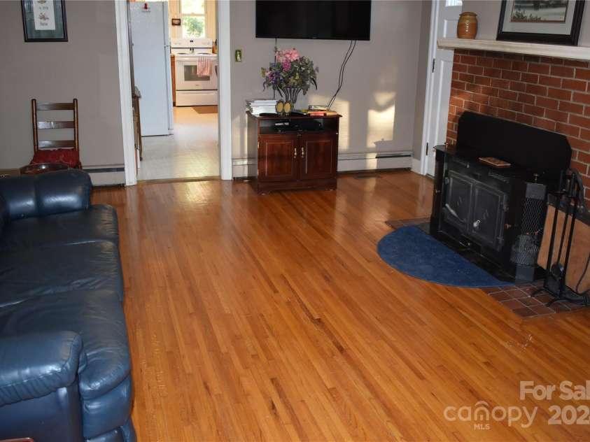 25 Cypress Road, Marion, NC 28752.  MLS# CAR4186733, YatesRealty ID 217. 