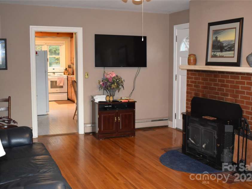 25 Cypress Road, Marion, NC 28752.  MLS# CAR4186733, YatesRealty ID 217. 