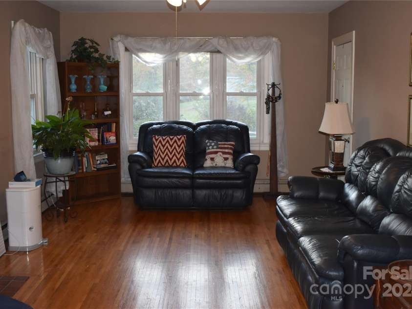 25 Cypress Road, Marion, NC 28752.  MLS# CAR4186733, YatesRealty ID 217. 