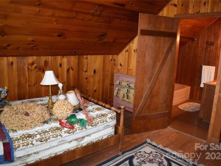 25 Cypress Road, Marion, NC 28752.  MLS# CAR4186733, YatesRealty ID 217. 