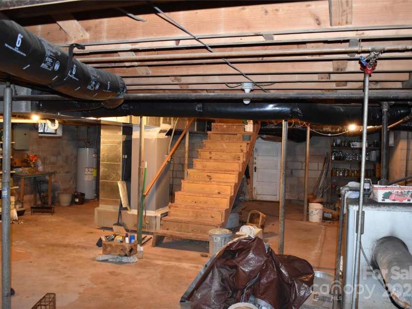 25 Cypress Road, Marion, NC 28752.  MLS# CAR4186733, YatesRealty ID 217. 