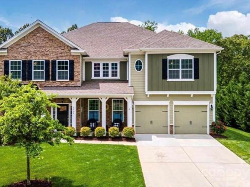 7464 Albemarle Drive, Denver, NC 28037.  MLS# CAR4314999, YatesRealty ID 217. 