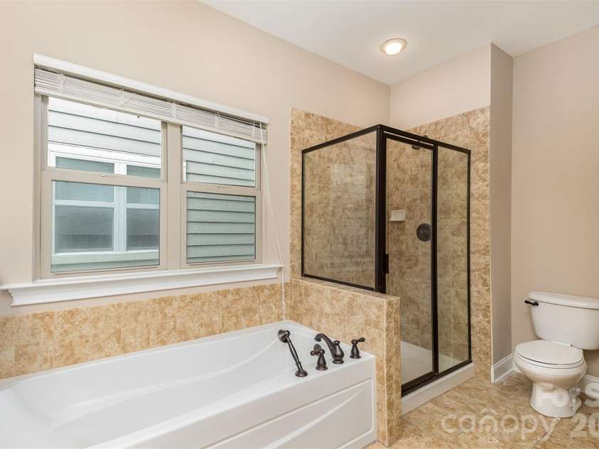 141 Aztec Circle, Mooresville, NC 28117.  MLS# CAR4340888, YatesRealty ID 2170. 