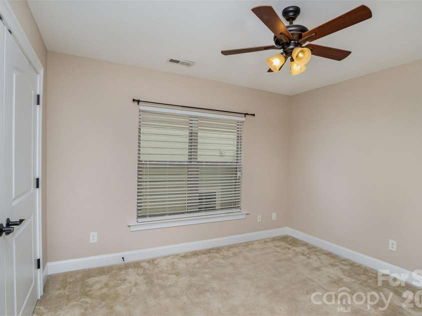 141 Aztec Circle, Mooresville, NC 28117.  MLS# CAR4340888, YatesRealty ID 2170. 