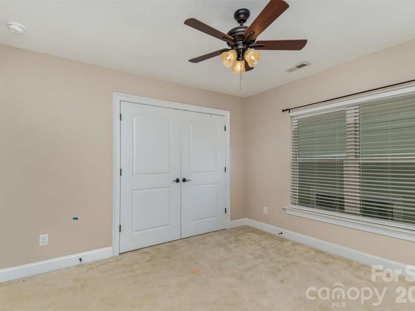 141 Aztec Circle, Mooresville, NC 28117.  MLS# CAR4340888, YatesRealty ID 2170. 