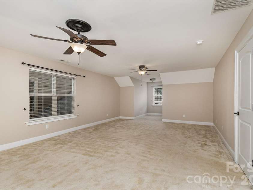 141 Aztec Circle, Mooresville, NC 28117.  MLS# CAR4340888, YatesRealty ID 2170. 