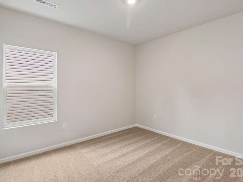 704 Willow Estates Drive, Shelby, NC 28150.  MLS# CAR4381889, YatesRealty ID 21702. 
