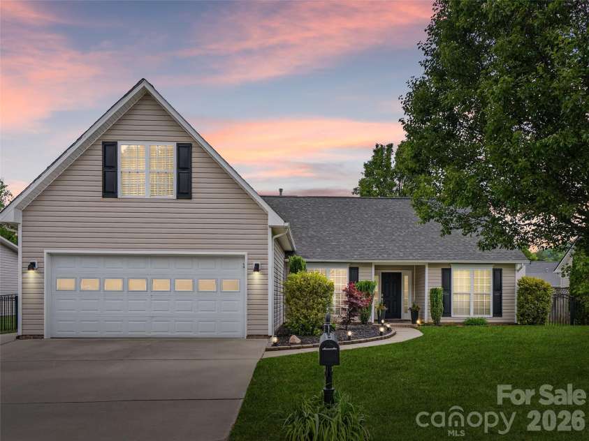 182 Misty Valley Road, Fletcher, NC 28732.  MLS# CAR4381614, YatesRealty ID 21704. 