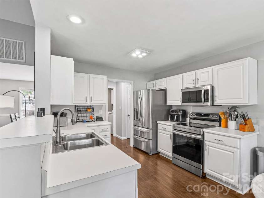 182 Misty Valley Road, Fletcher, NC 28732.  MLS# CAR4381614, YatesRealty ID 21704. 