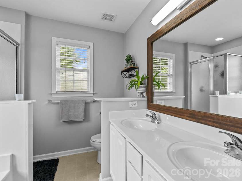 182 Misty Valley Road, Fletcher, NC 28732.  MLS# CAR4381614, YatesRealty ID 21704. 