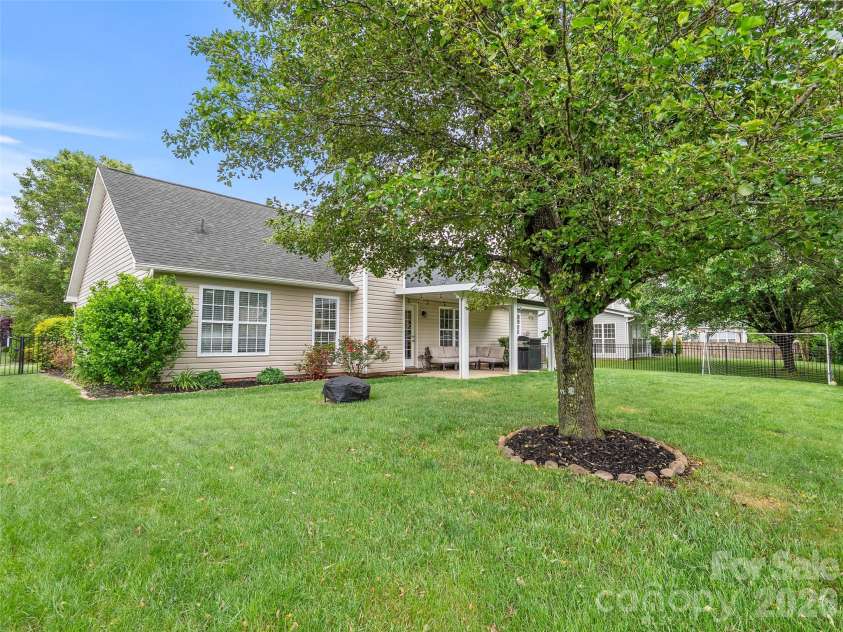 182 Misty Valley Road, Fletcher, NC 28732.  MLS# CAR4381614, YatesRealty ID 21704. 