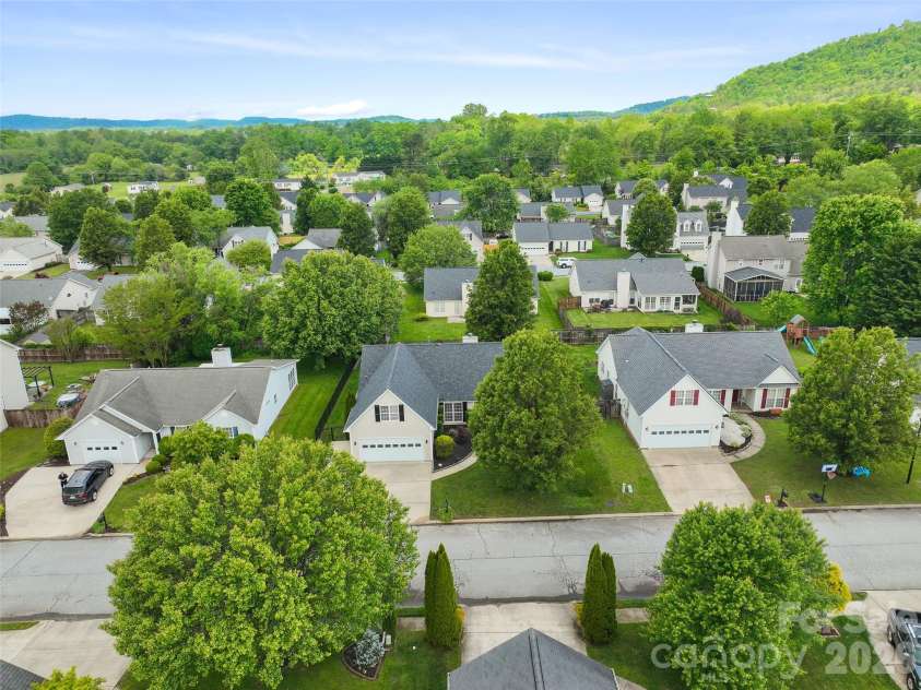 182 Misty Valley Road, Fletcher, NC 28732.  MLS# CAR4381614, YatesRealty ID 21704. 
