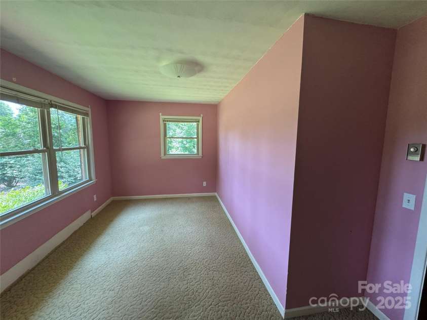 34393 Springdale Drive, New London, NC 28127.  MLS# CAR4270641, YatesRealty ID 21704. 