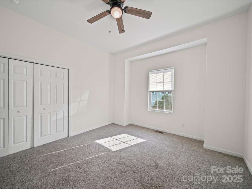 711 1st Rainbow Street, Lexington, NC 27295.  MLS# CAR4271709, YatesRealty ID 21705. 
