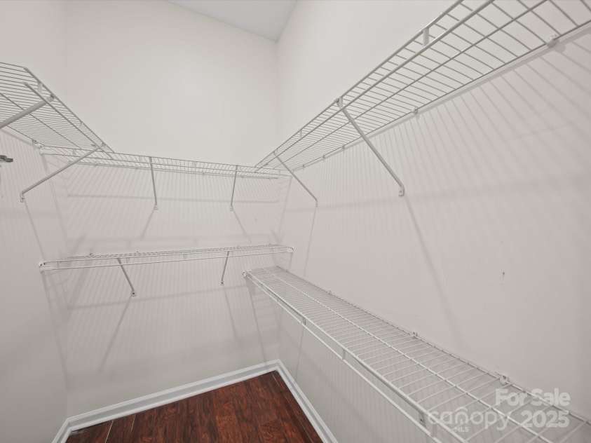 711 1st Rainbow Street, Lexington, NC 27295.  MLS# CAR4271709, YatesRealty ID 21705. 