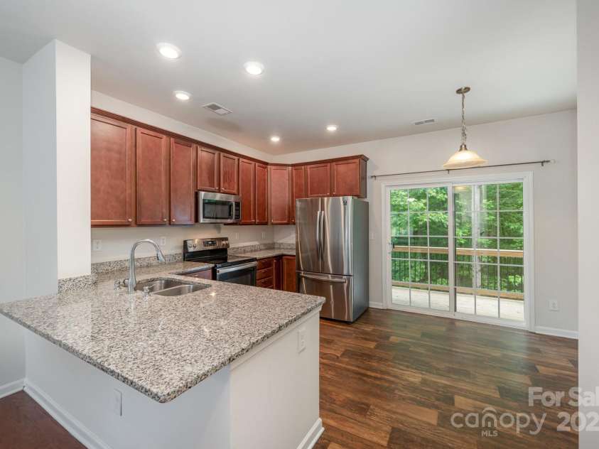 9203 Grand Valley Drive, Charlotte, NC 28213.  MLS# CAR4256853, YatesRealty ID 21707. 