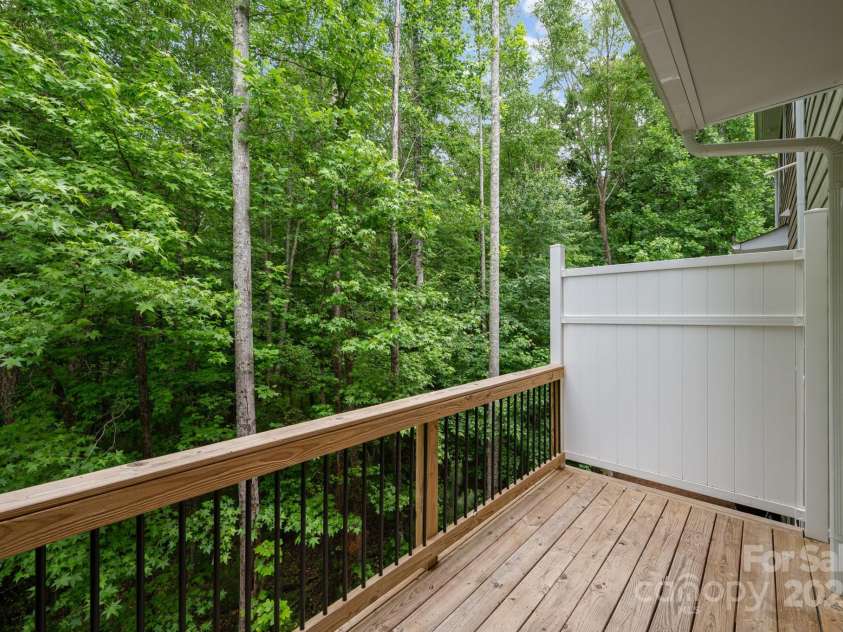 9203 Grand Valley Drive, Charlotte, NC 28213.  MLS# CAR4256853, YatesRealty ID 21707. 