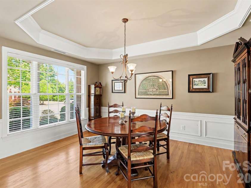 15111 Arleta Circle, Charlotte, NC 28277.  MLS# CAR4381823, YatesRealty ID 21708. 