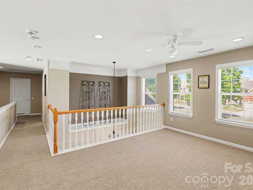 15111 Arleta Circle, Charlotte, NC 28277.  MLS# CAR4381823, YatesRealty ID 21708. 