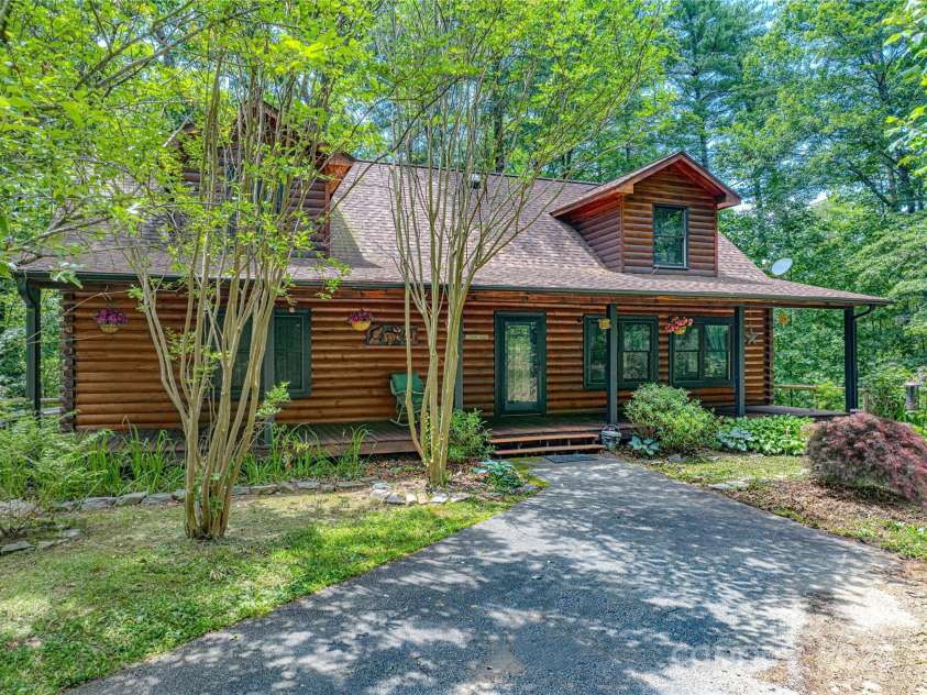 95 Idlewood Drive, Marion, NC 28752.  MLS# CAR4263726, YatesRealty ID 21708. 