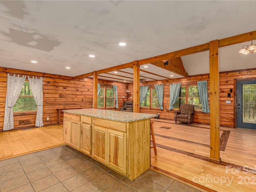 95 Idlewood Drive, Marion, NC 28752.  MLS# CAR4263726, YatesRealty ID 21708. 