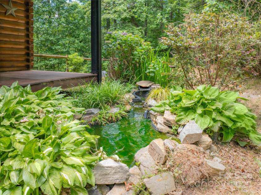 95 Idlewood Drive, Marion, NC 28752.  MLS# CAR4263726, YatesRealty ID 21708. 