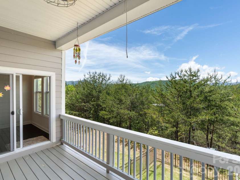 34 Rose Creek Road, Leicester, NC 28748.  MLS# CAR4379089, YatesRealty ID 21709. 