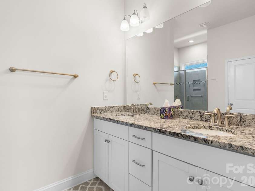 34 Rose Creek Road, Leicester, NC 28748.  MLS# CAR4379089, YatesRealty ID 21709. 