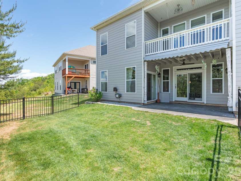 34 Rose Creek Road, Leicester, NC 28748.  MLS# CAR4379089, YatesRealty ID 21709. 