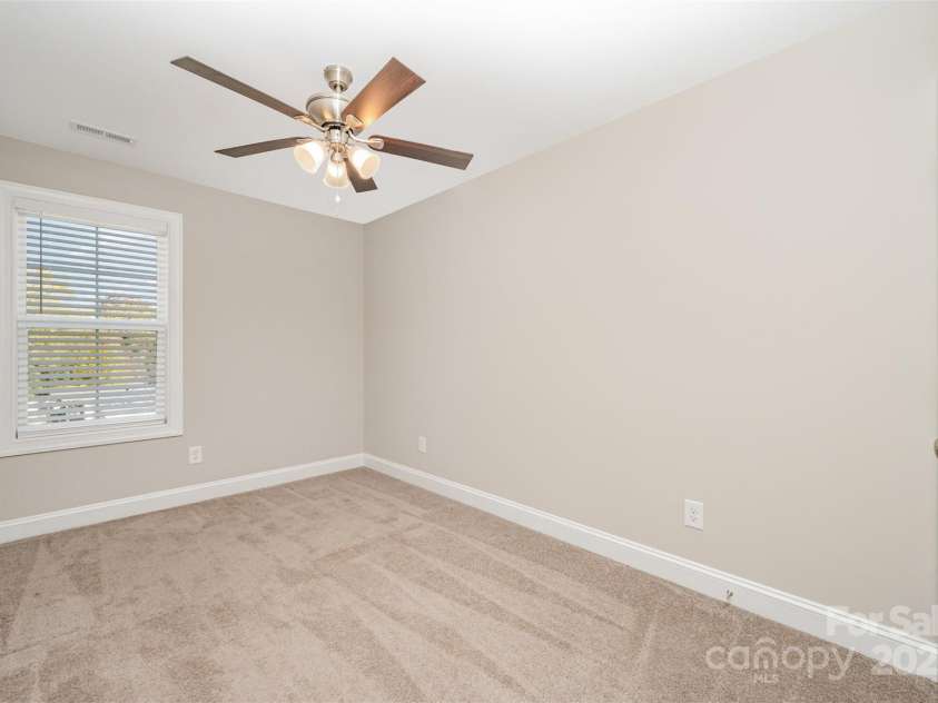 604 8th Street, Kannapolis, NC 28081.  MLS# CAR4318481, YatesRealty ID 2171. 