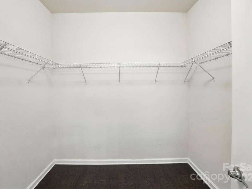 16432 Cozy Cove Road, Charlotte, NC 28278.  MLS# CAR4271074, YatesRealty ID 21712. 