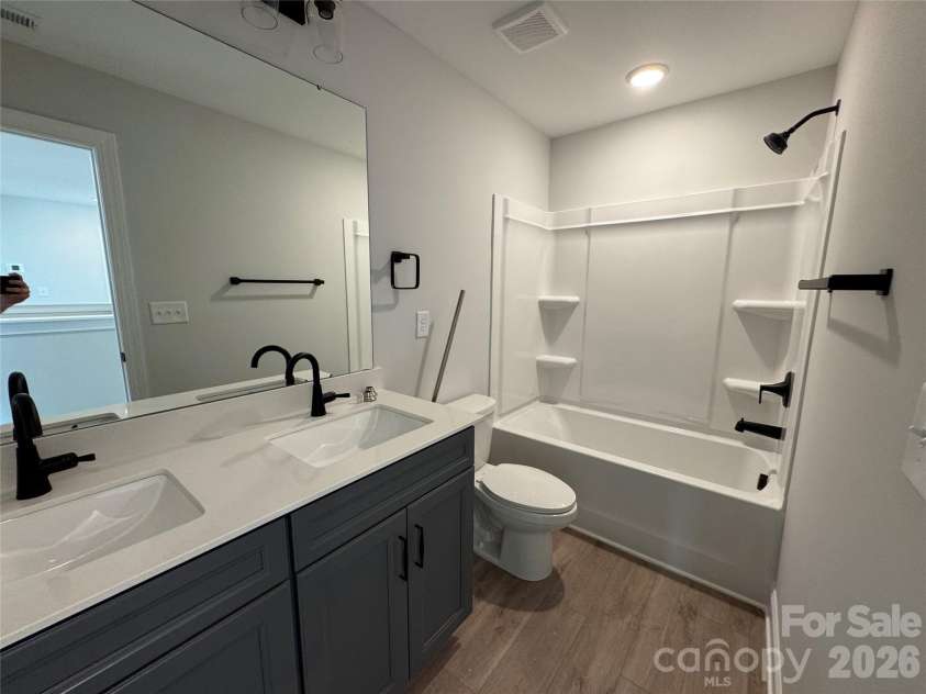 2229 Tabor Road, Sherrills Ford, NC 28673.  MLS# CAR4373183, YatesRealty ID 21713. Bath 2