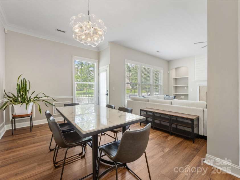 4148 Cedar Point Avenue, Matthews, NC 28104.  MLS# CAR4239587, YatesRealty ID 21713. 