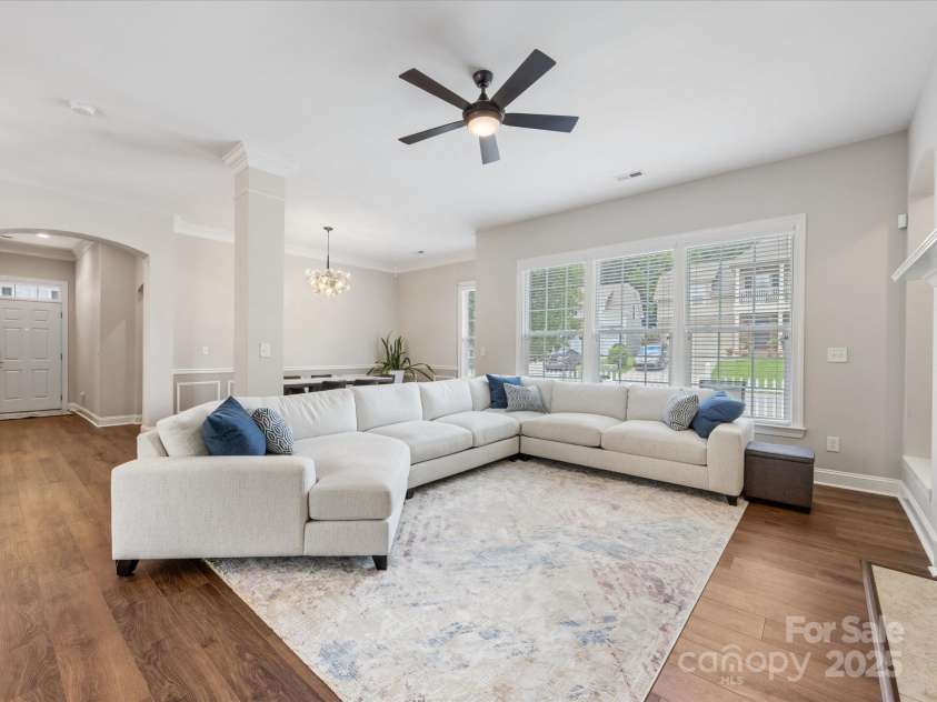 4148 Cedar Point Avenue, Matthews, NC 28104.  MLS# CAR4239587, YatesRealty ID 21713. 