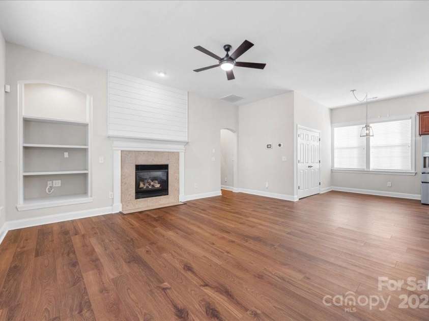 4148 Cedar Point Avenue, Matthews, NC 28104.  MLS# CAR4239587, YatesRealty ID 21713. 