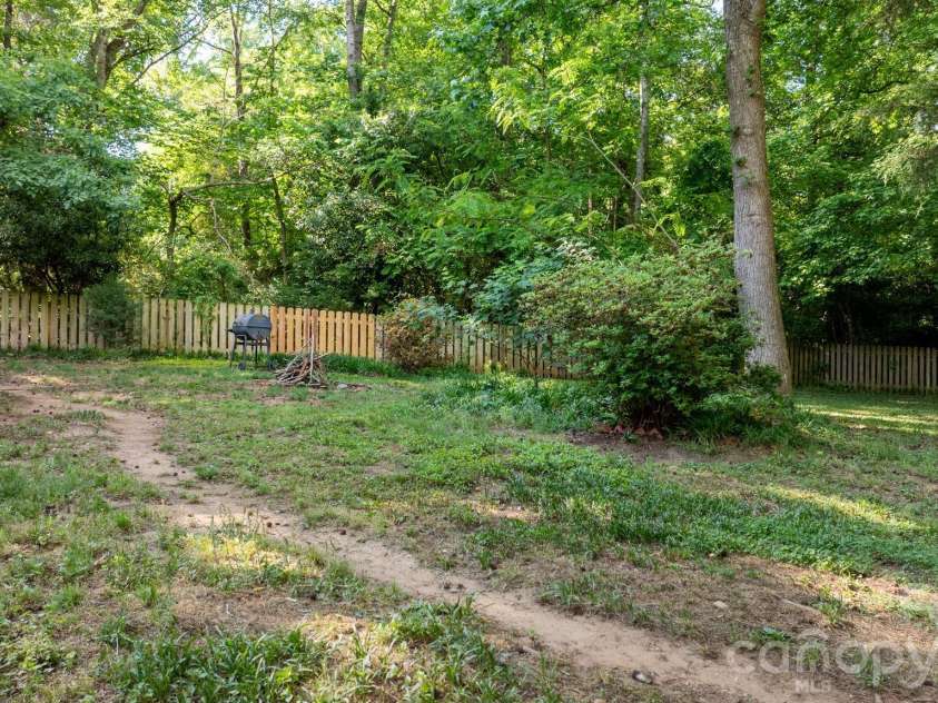 2120 40th Avenue Court, Hickory, NC 28601.  MLS# CAR4381724, YatesRealty ID 21716. 