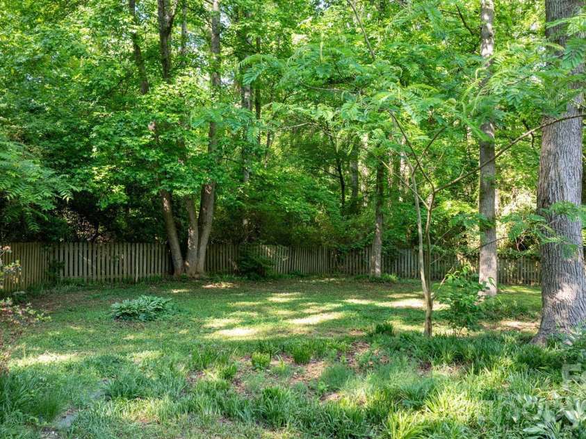 2120 40th Avenue Court, Hickory, NC 28601.  MLS# CAR4381724, YatesRealty ID 21716. Back yard