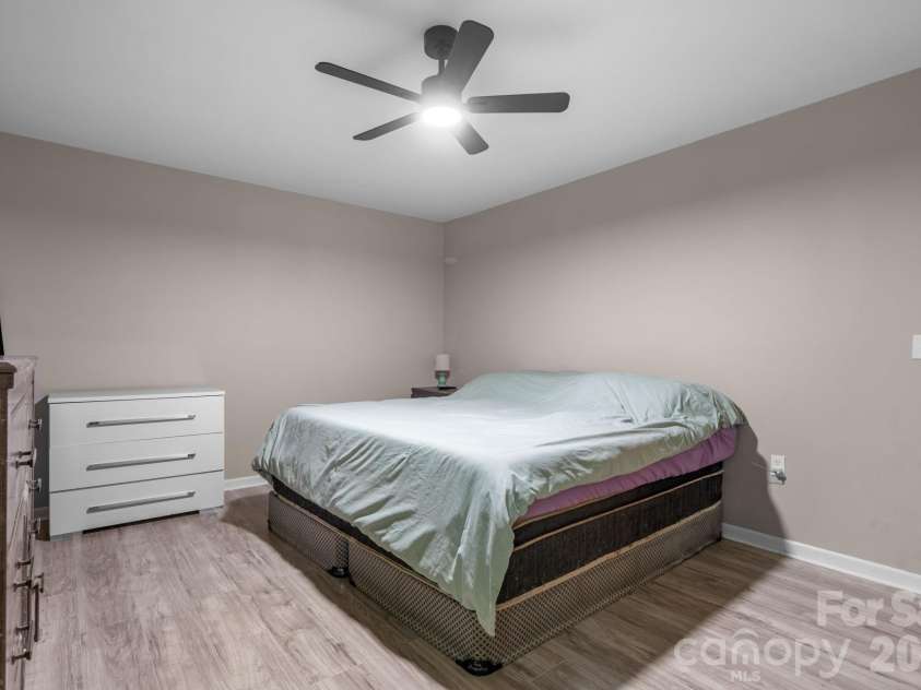 2120 40th Avenue Court, Hickory, NC 28601.  MLS# CAR4381724, YatesRealty ID 21716. Primary bedroom