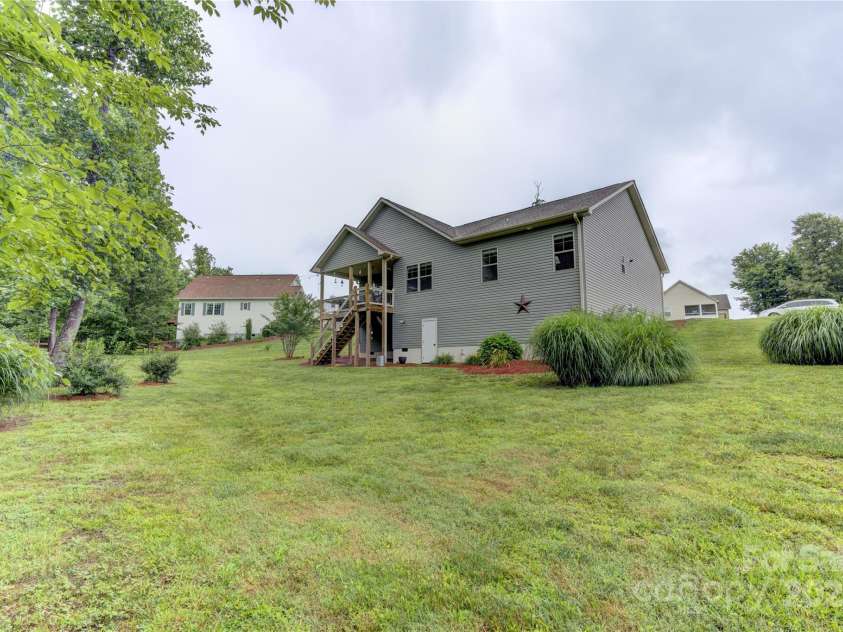 54 Asher Lane, Etowah, NC 28729.  MLS# CAR4266720, YatesRealty ID 21716. 