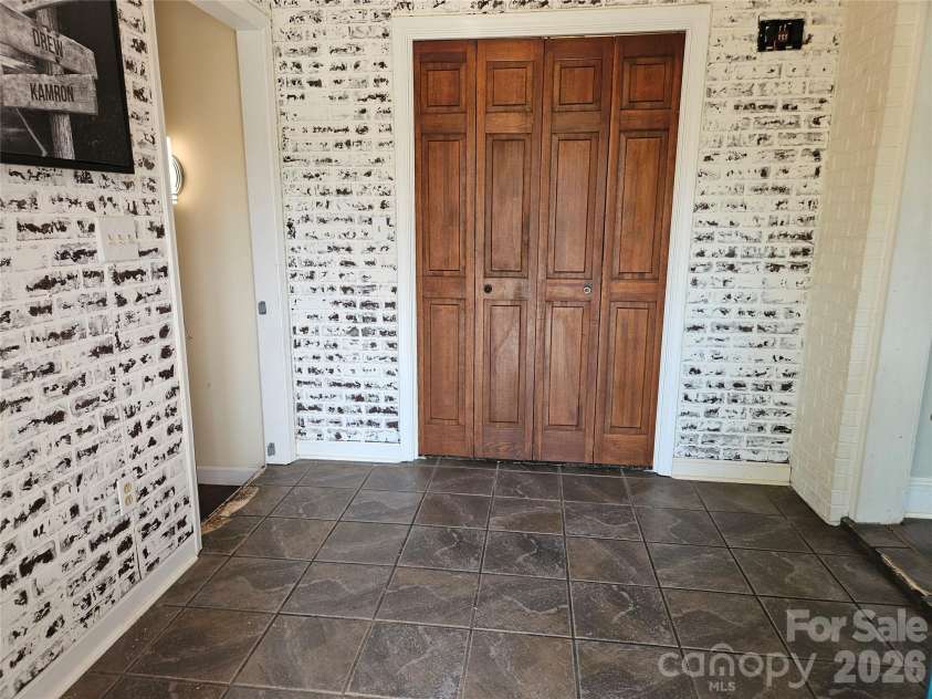 5136 Sherrill Drive, Granite Falls, NC 28630.  MLS# CAR4380585, YatesRealty ID 21718. 