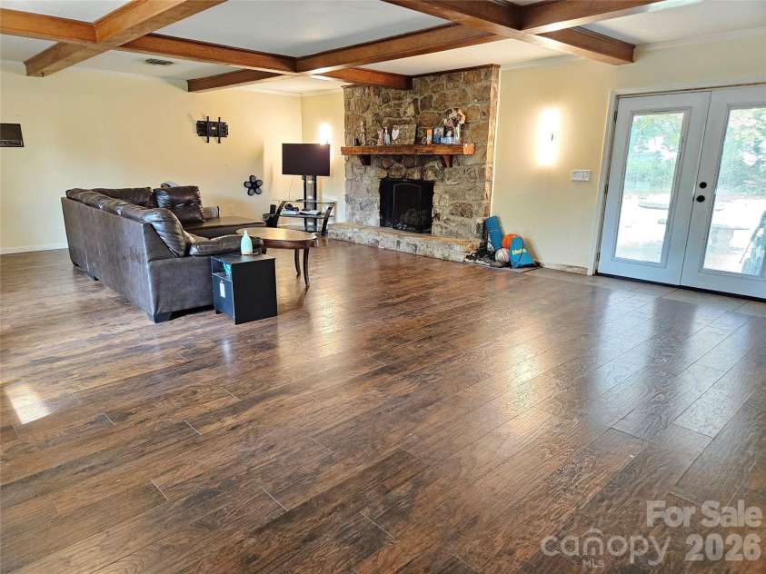 5136 Sherrill Drive, Granite Falls, NC 28630.  MLS# CAR4380585, YatesRealty ID 21718. 