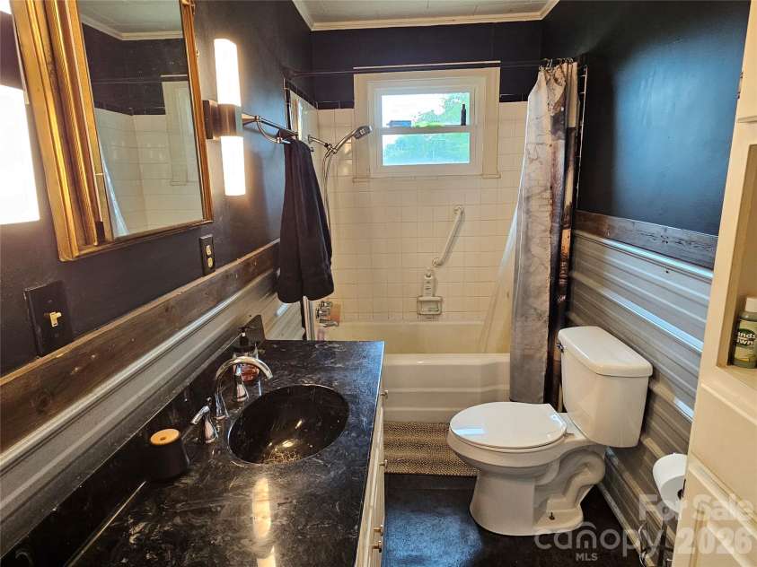 5136 Sherrill Drive, Granite Falls, NC 28630.  MLS# CAR4380585, YatesRealty ID 21718. 