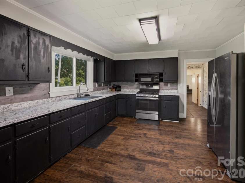 5136 Sherrill Drive, Granite Falls, NC 28630.  MLS# CAR4380585, YatesRealty ID 21718. 