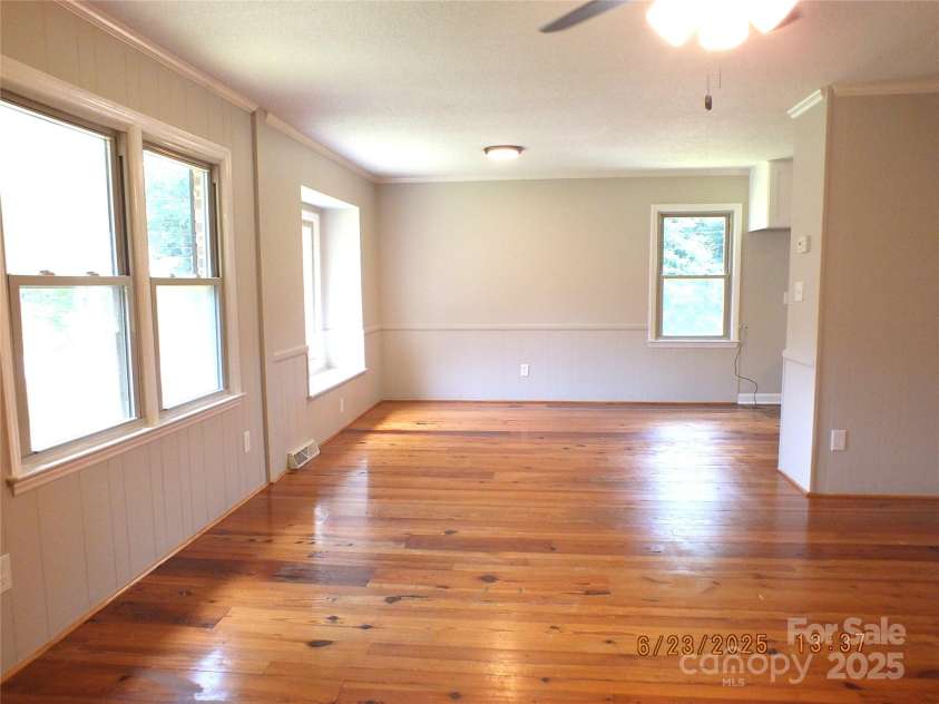 2116 Upson Drive, Lancaster, SC 29720.  MLS# CAR4274311, YatesRealty ID 21719. 