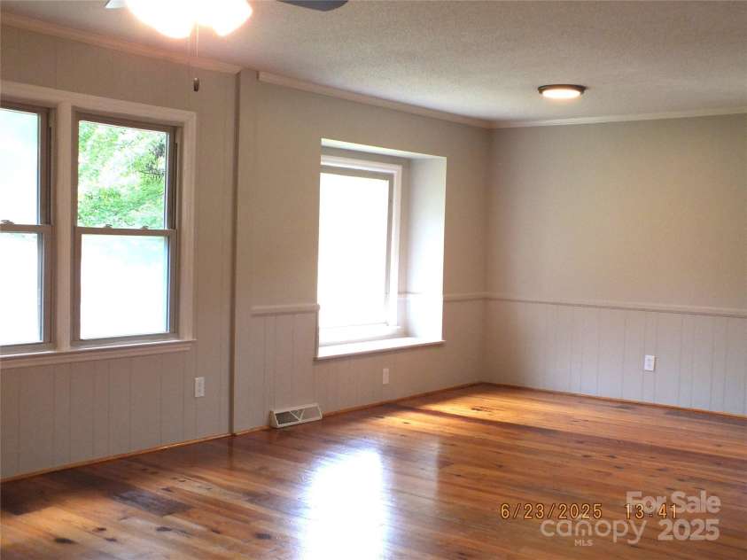 2116 Upson Drive, Lancaster, SC 29720.  MLS# CAR4274311, YatesRealty ID 21719. 