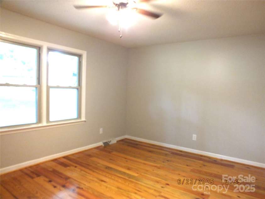 2116 Upson Drive, Lancaster, SC 29720.  MLS# CAR4274311, YatesRealty ID 21719. 