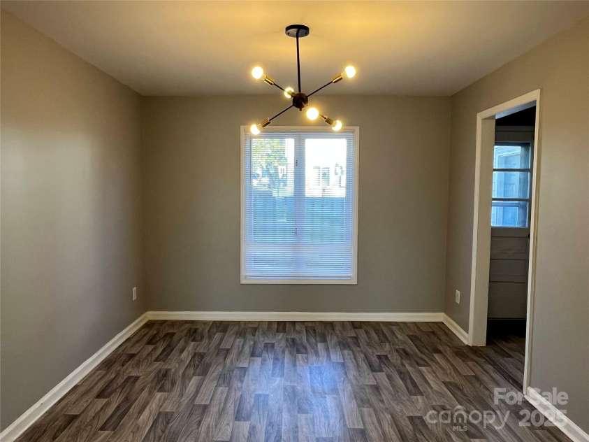 1931 Mereview Court, Charlotte, NC 28210.  MLS# CAR4324554, YatesRealty ID 21720. 14 