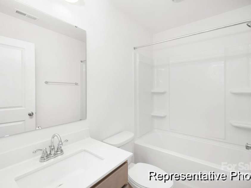11712 Avocet Street, Charlotte, NC 28215.  MLS# CAR4274431, YatesRealty ID 21722. 